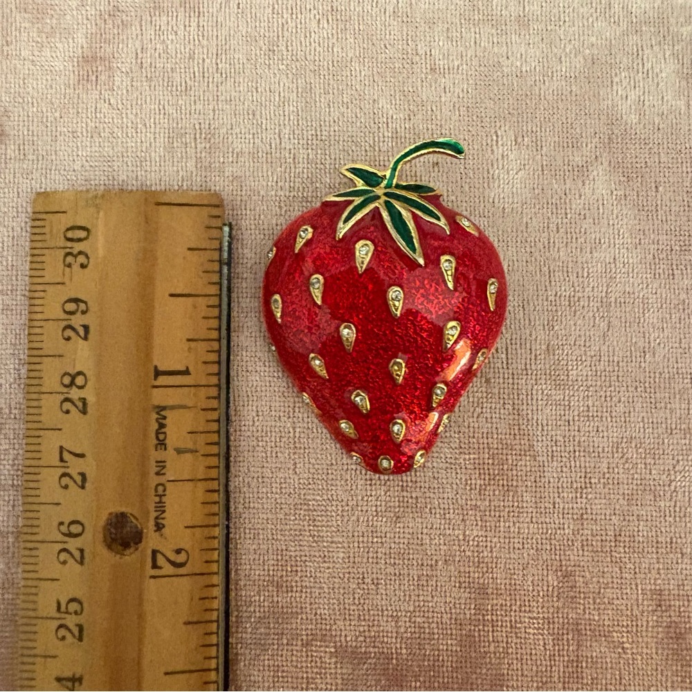 Enamel Strawberry Brooch with Gold Accents - Picture 2 of 4